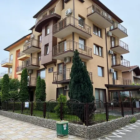 Apartment Вила Миа *
